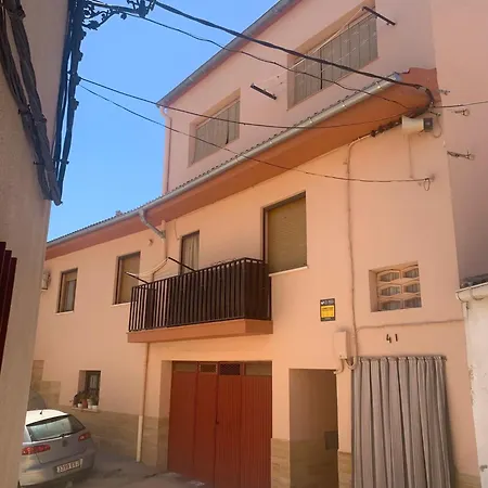 Manuela I * Albalate del Arzobispo